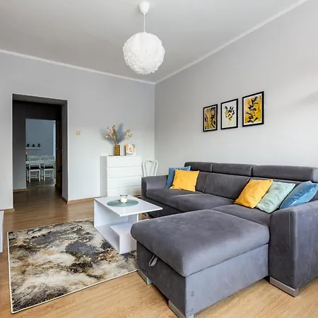 公寓 Marina Comfort By Bookinghost *