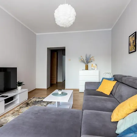 Marina Comfort By Bookinghost 公寓