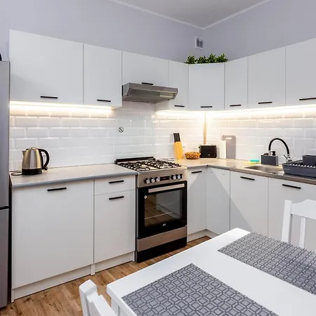 公寓 Marina Comfort By Bookinghost *